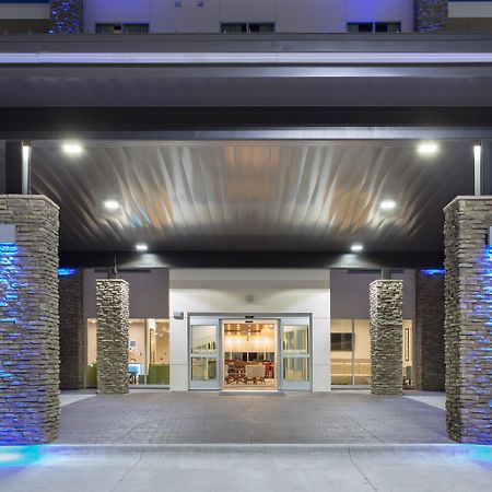 Holiday Inn Express & Suites Lincoln I - 80 By Ihg Eksteriør billede