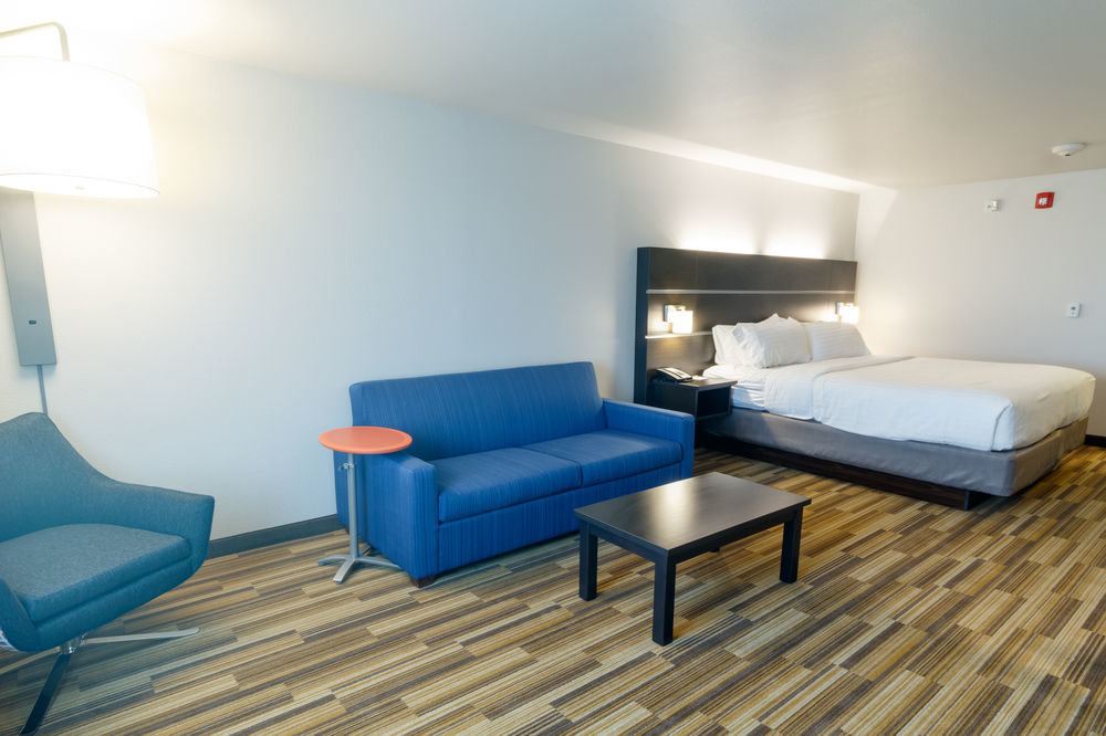 Holiday Inn Express & Suites Lincoln I - 80 By Ihg Eksteriør billede